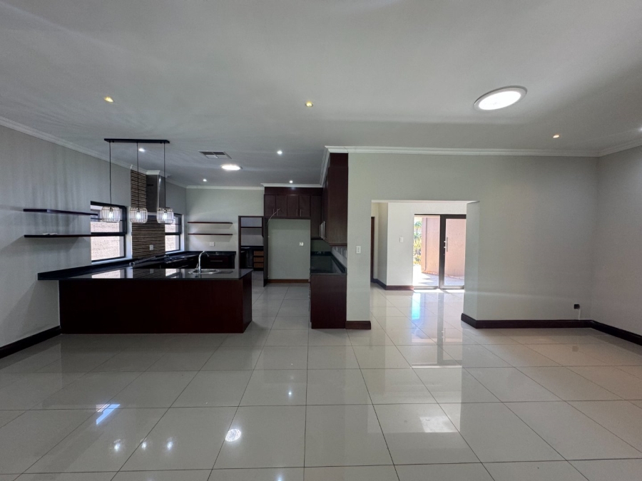 To Let 4 Bedroom Property for Rent in Pecanwood Estate North West